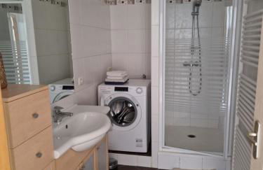 Cosy Appartement Complet centre-ville Montbéliard - Foto 6