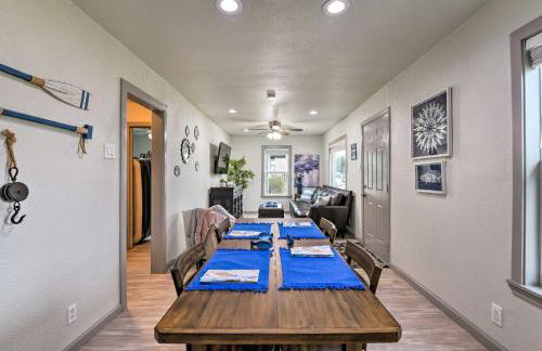 Lake Granbury Getaway about 1 Block to Waterfront - Foto 9