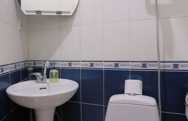 David's Apartment - Photo 29