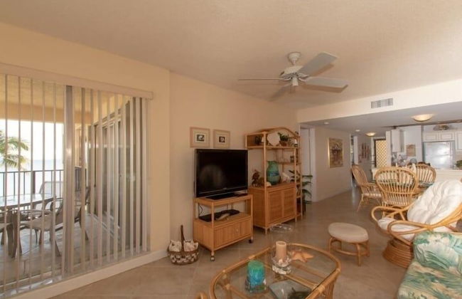 Beautiful Condo With Panoramic Views Of The Atlantic Ocean. 2 Bedroom Condo by RedAwning - Photo 7