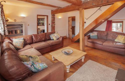 The Cottage - Photo 3