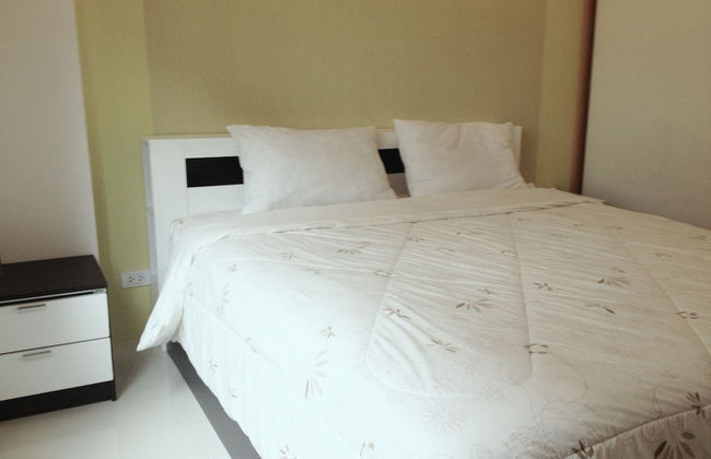 Ratchaporn Place - Photo 8