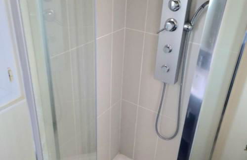 Les Chalets de SAUMUR, Piscine & Parc boisé, 100m du CadreNoir - Foto 59