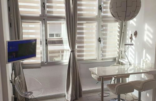 Apartament with one room in privileged place in vibrant and cosmopolitan city - Photo 18