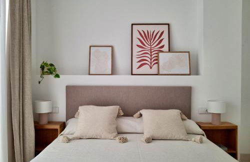 Bonito apartamento de 2 habitaciones cerca de la Estación Joaquín Sorolla - Foto 1