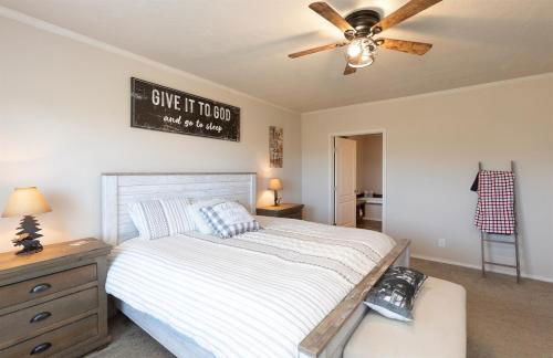 Peaks Paradise - Mtn Views - Hot tub - Game room - Foto 30