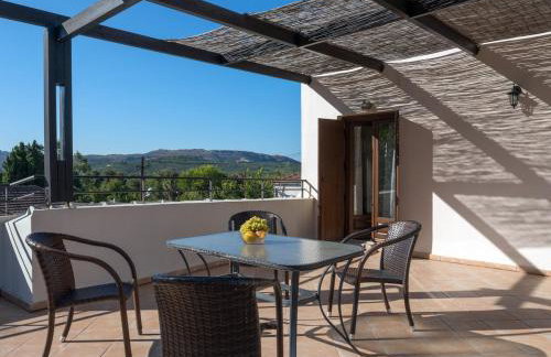 3-Min Drive to Kalyves Beach, Stone Villa in Armenoi next to Cafés & Taverns by the Natural Water Springs - Foto 3