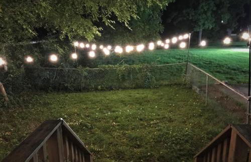 Relaxing Cottage by the Lake and Parking - Foto 3