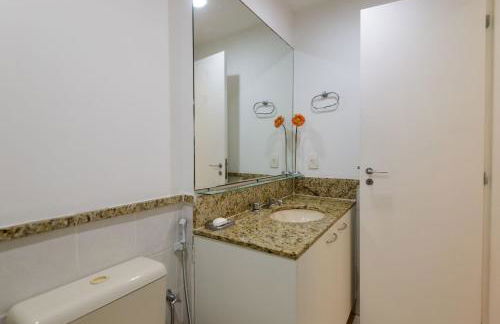 Flat c/ Limpeza Diária e Estacionamento - LB507 - Foto 41