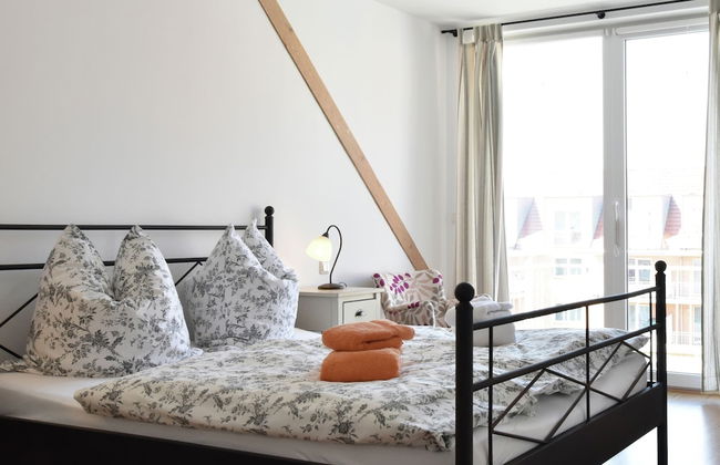 Quaint Apartment in Barth near Sea Beach - Photo 3