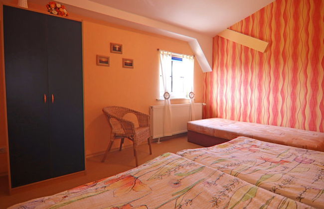 Lovely Apartment in Wendelstorf near Seabech - Photo 4