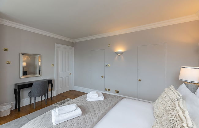 JOIVY Stylish Flat near Mayfair & Piccadilly Circus - Photo 10