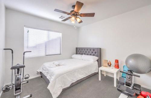 Spacious 5BR Modern Luxury Villa in Vegas - Foto 8