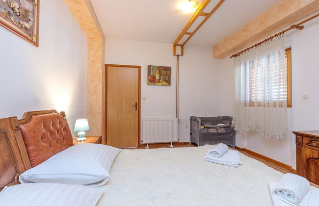 Pool & Fun House Betiga 1 With Gym - Foto 9