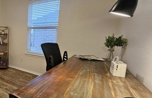 Whitney Retreat by NWA Triple C Stays - Foto 12