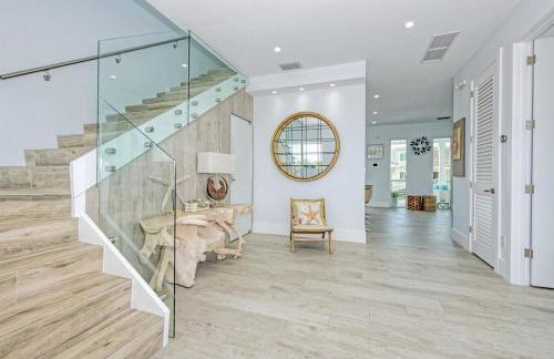 Casa Playa- Luxury Pool Home, 36' Dock - Foto 14