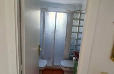 Nice beachside 2-BD apt near Barcelona - Foto 10