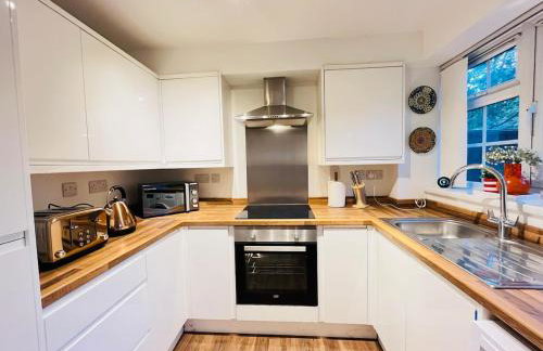 BlueCrest - Stylish 3 Bedroom, Parking on Request - Foto 10