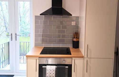 Two-bedroom Cottage - Sandstone Garden Patio - Free Parking - Pets Welcome - Foto 32