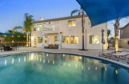 Sunset Crest - Home with stunning views, Pool, BBQ - Foto 49