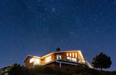 A LIVING CANVAS Amazing Lake View Custom Home - Foto 42