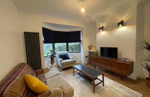 Cheerful 2 bed house on Causeway Coastal Route with parking - Foto 2