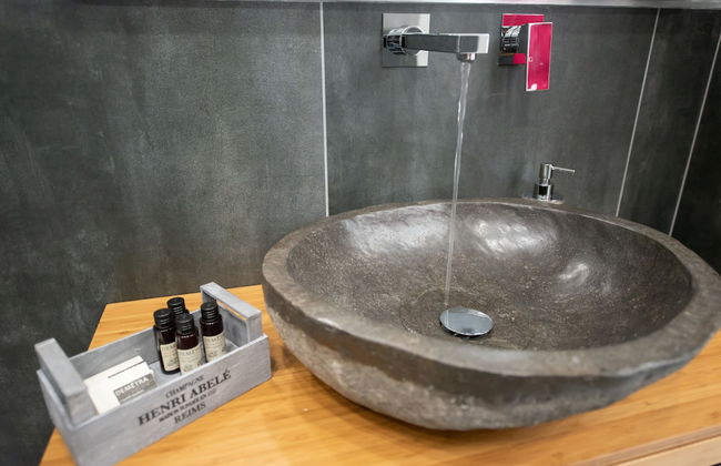 Hermes Rooms for tourists - Photo 1