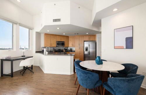 Ocean's Edge 2BR Penthouse - Infinite Blue Views - Foto 7