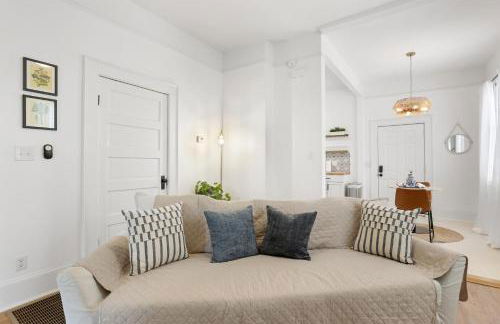 Bright Historic Home, Recently Renovated, Near Downtown, SCAD, & Starland Yard - Foto 19