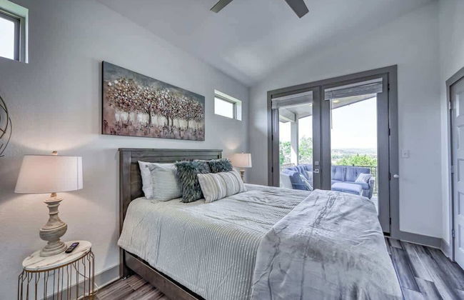 Upscale 5BR Home on Lake Travis With Hottub & Lake Views - Foto 7