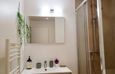 2 beds, modern building, with mobile AC, Paris Expo, 7' metro 2 steps to Paris - Foto 10