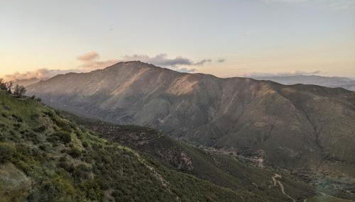 Unique Mountain Gem-Sauna Hot Tub Scenic View - Foto 2
