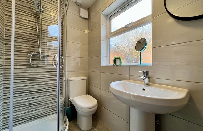 St Michael House - Photo 31