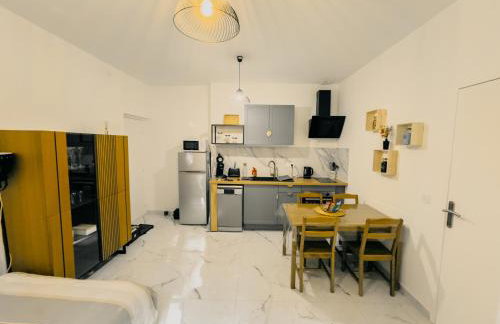 Le Cocon du Parc - Charmant T2 neuf au calme - Foto 14