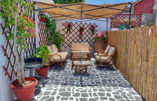 Eva's House, Cozy Apartment in Traditional Village - Foto 9