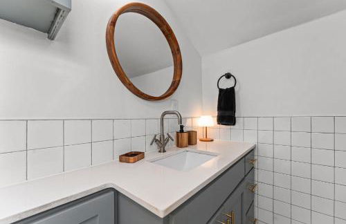 Sleeps 16 - Roof Top - Game Room - Pet Friendly - Foto 37