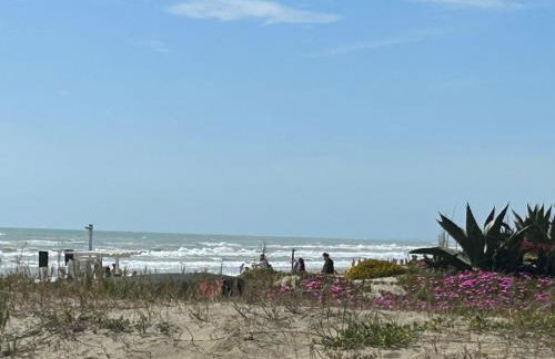 Le Terrazze Beachfront, balcony, parking, private access Beach - Foto 24