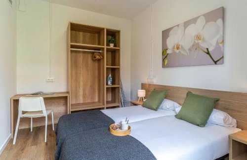 AB Poble Sec - Plaza España - Foto 78