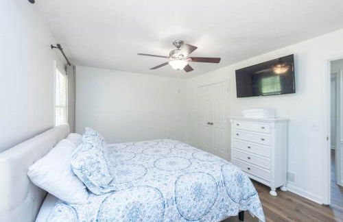 Sleeps 8, Lake Lanier Hidden Gem - Foto 30