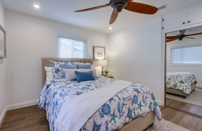 Beautiful Remodel 3 Bedroom 2 Bathroom Home With Pool & Jacuzzi - Foto 9