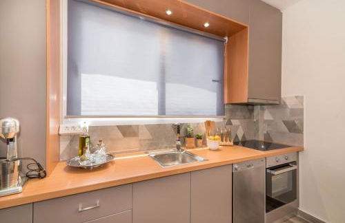 Maridenia Villa - Family Escape with Private Pool, by ZanteWize - Foto 20