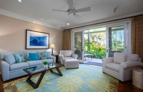 Glorious Beachfront High End Villa grass to sand - Photo 1