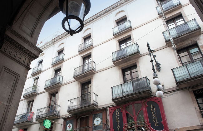 Aspasios Plaza Real Apartments - Foto 24