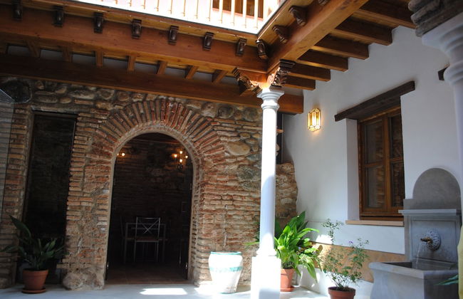 Apartamentos Turísticos Alhambra - Photo 48