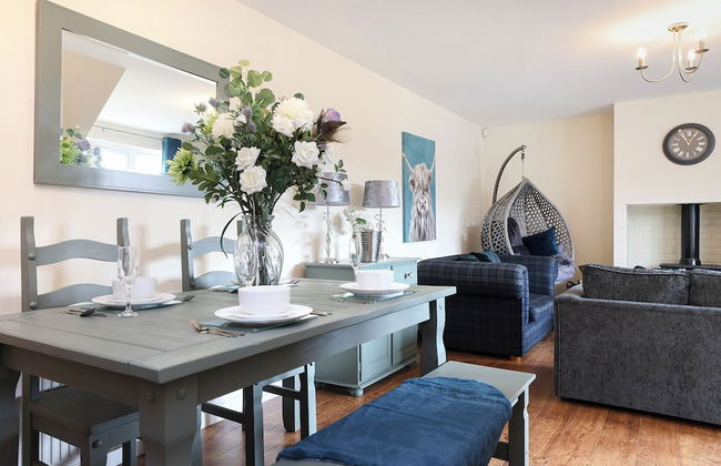 JOIVY Greenknowes Farmhouse Retreat 7 Bed With Hot Tub And Bar - Foto 15