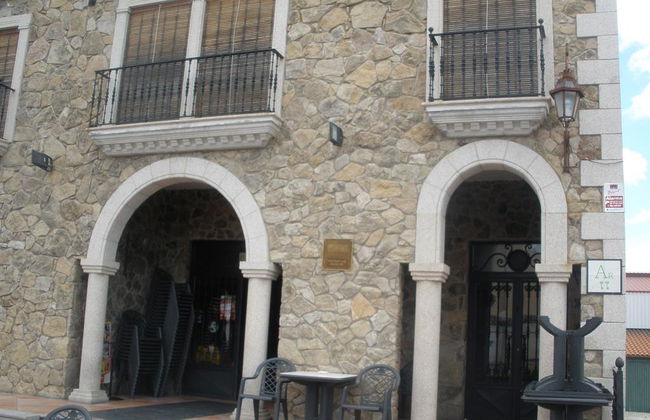 Complejo Peñafiel Caceres - Photo 22