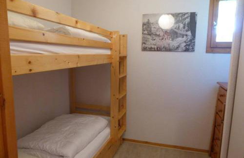 Charmant appart rénové 4 pers, balcon sud, plein centre, proche ski et piscine! - FR-1-342-187 - Photo 7