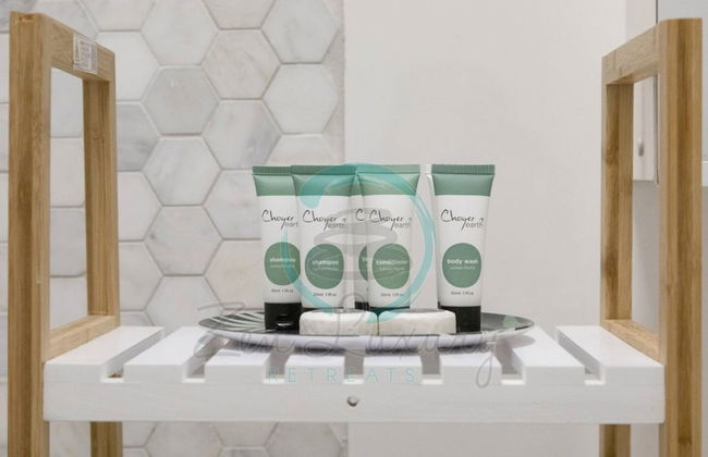 Zen Hideaway Cozy 2BR Haven Office Dual Patio - Foto 17