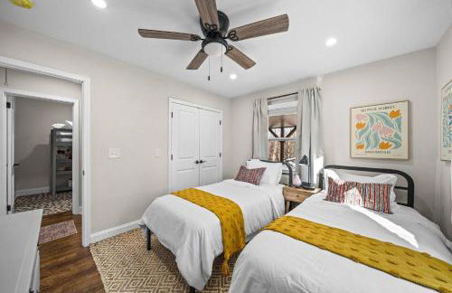 DwtnlParkPasslPizzaOvenlFirePitlYouTubeTVlKinglEV - Foto 30