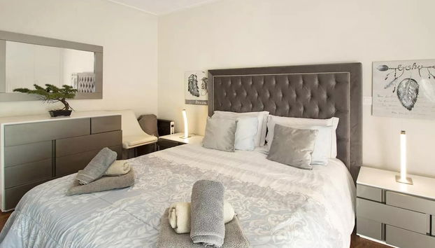 1 Bed Apartment Sleeps 4 With Pool - Foto 2, Habitación